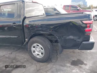 2022 Nissan Frontier SV with VIN 1N6ED1EJ7NN668502, listed as a IAAI auction lot 41540094 with 32,803 mi miles. Bid and sale history available at carsss.com. Image 6.