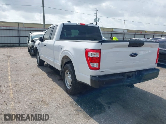 2023 Ford F-150 XL with VIN 1FTEX1C53PKE18890, listed as a IAAI auction lot 42341574 with 50,977 mi miles and . Bid and sale history available at DreamBid. Image 3.