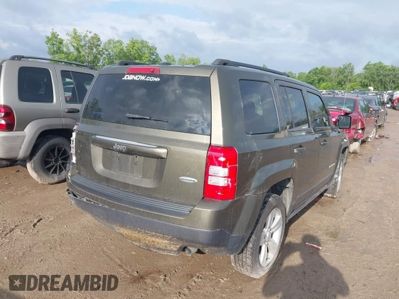 2016 Jeep Patriot Latitude with VIN 1C4NJPFB7GD537598, listed as a IAAI auction lot 42451489 with 131,401 mi miles and . Bid and sale history available at DreamBid. Image 4.