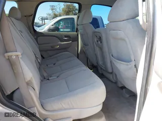 2007 Chevrolet Tahoe LT with VIN 1GNFC13JX7R132823, listed as a IAAI auction lot 41824219 with 1 mi miles. Bid and sale history available at carsss.com. Image 8.