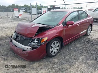 2008 Honda Civic LX с VIN 1HGFA16528L001260, выставлен на аукционе IAAI как лот 42635553 с пробегом 203 772 миль миль и . История ставок и продаж доступна на DreamBid. Изображение 2.