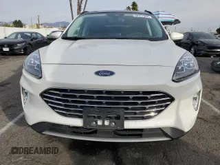 2022 Ford Escape Titanium Plug-In Hybrid с VIN 1FMCU0LZ8NUB45858, выставлен на аукционе Copart как лот 84727544 с пробегом 8 612 миль миль и Списание • Salvage title. История ставок и продаж доступна на DreamBid. Изображение 5.