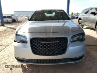 2021 Chrysler 300 S with VIN 2C3CCABGXMH529143, listed as a Copart auction lot 43624295 with 122,639 mi miles and Salvage title. Bid and sale history available at DreamBid. Image 5.