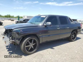 2004 Chevrolet Avalanche Z66 with VIN 3GNEC12T14G313965, listed as a Copart auction lot 58215095 with 163,598 mi miles and Salvage title. Bid and sale history available at DreamBid. Image 1.