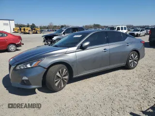 2020 Nissan Altima 2.5 SL with VIN 1N4BL4EV8LC215694, listed as a Copart auction lot 47410145 with 156,191 mi miles and Salvage Title. Bid and sale history available at carsss.com. Image 1.
