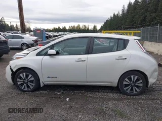 2016 Nissan LEAF SL with VIN 1N4BZ0CP5GC306794, listed as a IAAI auction lot 41120675 with 46,819 mi miles. Bid and sale history available at carsss.com. Image 14.