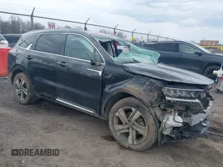 2023 Kia Sorento EX z VIN KNDRHDLG6P5202127, wystawiony jako IAAI lot #42064722 z przebiegiem 28 420 mil mil oraz . Historia ofert i sprzedaży dostępna na DreamBid. Obrazek 1.