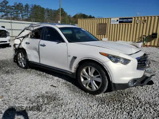 2014 Infiniti QX70 z VIN JN8CS1MU1EM451632, wystawiony jako Copart lot #50012035 z przebiegiem 246 212 mil mil oraz Szkody całkowita. Historia ofert i sprzedaży dostępna na DreamBid. Obrazek 4.