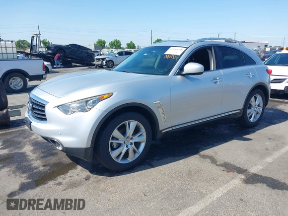 2013 Infiniti FX with VIN JN8CS1MU9DM142005, listed as a IAAI auction lot 42418388 with 81,715 mi miles and . Bid and sale history available at DreamBid. Image 2.