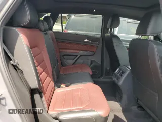 2021 Volkswagen Atlas SEL Premium R-Line with VIN 1V2FE2CA3MC206055, listed as a Copart auction lot 60788985 with 66,180 mi miles and Salvage title. Bid and sale history available at DreamBid. Image 11.