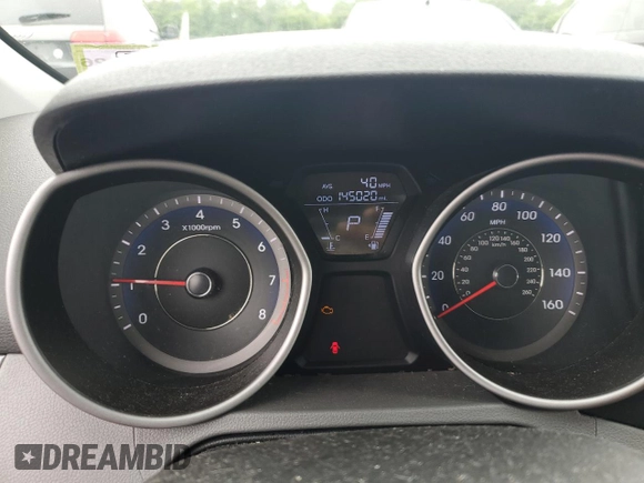 2013 Hyundai Elantra GLS z VIN KMHDH4AE0DU694906, wystawiony jako Copart lot #61286785 z przebiegiem 145 020 mil mil oraz Czysty tytuł • Clean title. Historia ofert i sprzedaży dostępna na DreamBid. Obrazek 9.