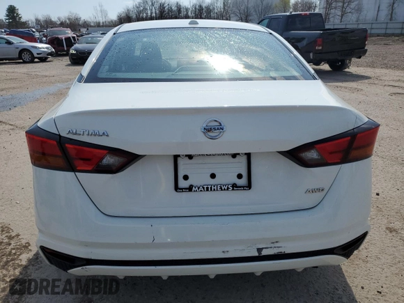 2020 Nissan Altima S with VIN 1N4BL4BW9LN307866, listed as a Copart auction lot 54133305 with 33,582 mi miles and Salvage Title. Bid and sale history available at DreamBid. Image 6.