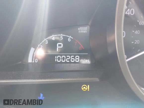 2018 Mazda CX-3 Touring with VIN JM1DKFC71J0315074, listed as a IAAI auction lot 42029790 with 100,268 mi miles. Bid and sale history available at carsss.com. Image 7.
