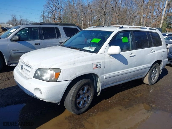 2006 Toyota Highlander w/3rd Row with VIN JTEDP21A460097918, listed as a IAAI auction lot 41439165 with 227,331 mi miles. Bid and sale history available at carsss.com. Image 2.
