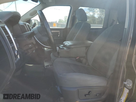 2013 Ram 2500 SLT z VIN 3C6UR5JL0DG602984, wystawiony jako Copart lot #76443874 z przebiegiem 137 796 mil mil oraz Szkoda całkowita • Salvage title. Historia ofert i sprzedaży dostępna na DreamBid. Obrazek 7.