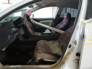 2018 Honda Civic LX with VIN 19XFC2F50JE205598, listed as a Copart auction lot 46162545 with 136,835 mi miles and Salvage Title. Bid and sale history available at DreamBid. Image 7.