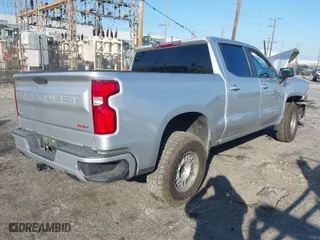 2019 Chevrolet Silverado 1500 RST with VIN 3GCUYEED7KG278461, listed as a IAAI auction lot 41619850 with 93,393 mi miles. Bid and sale history available at carsss.com. Image 4.
