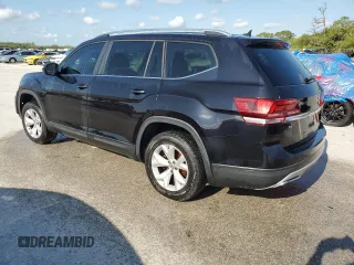 2018 Volkswagen Atlas SE with VIN 1V2CR2CAXJC562263, listed as a Copart auction lot 89131485 with 145,528 mi miles and Non repairable. Bid and sale history available at DreamBid. Image 2.