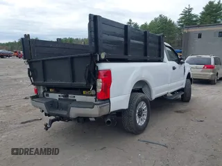2022 Ford F-250 XL with VIN 1FTBF2B67NEE11698, listed as a IAAI auction lot 42053954 with 67,692 mi miles and . Bid and sale history available at DreamBid. Image 4.