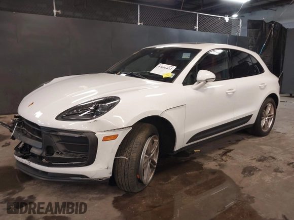 2022 Porsche Macan with VIN WP1AA2A54NLB03594, listed as a IAAI auction lot 41696623 with 43,779 mi miles and . Bid and sale history available at DreamBid. Image 2.