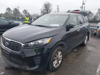 2019 Kia Sorento LX with VIN 5XYPG4A36KG575579, listed as a IAAI auction lot 41432346 with 97,562 mi miles. Bid and sale history available at carsss.com. Image 17.