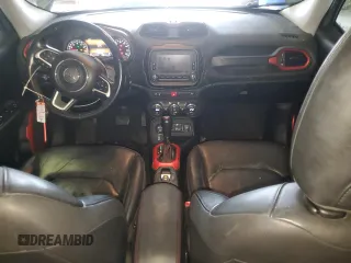 2016 Jeep Renegade Trailhawk z VIN ZACCJBCT4GPD56550, wystawiony jako Copart lot #51323725 z przebiegiem 207 584 mil mil oraz Szkoda całkowita • Salvage title. Historia ofert i sprzedaży dostępna na DreamBid. Obrazek 8.