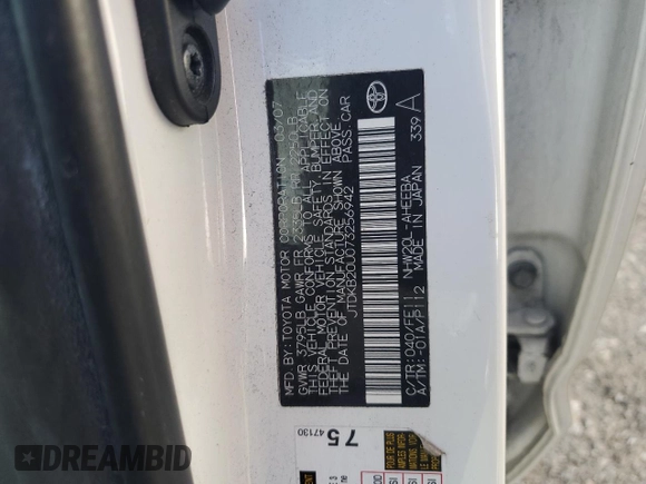 2007 Toyota Prius z VIN JTDKB20U073256942, wystawiony jako Copart lot #55168025 z przebiegiem 218 858 mil mil oraz Szkoda całkowita • Salvage title. Historia ofert i sprzedaży dostępna na DreamBid. Obrazek 13.