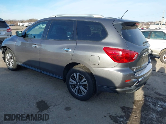 2017 Nissan Pathfinder SL with VIN 5N1DR2MM5HC909163, listed as a IAAI auction lot 41295750 with 72,617 mi miles. Bid and sale history available at carsss.com. Image 3.