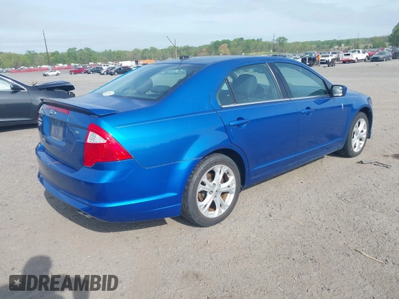 2012 Ford Fusion SE with VIN 3FAHP0HA9CR128582, listed as a IAAI auction lot 42102172 with 194,162 mi miles. Bid and sale history available at carsss.com. Image 4.