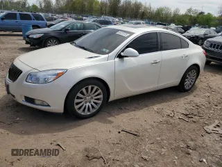 2012 Buick Regal Premium 1 with VIN 2G4GS5EK3C9117030, listed as a Copart auction lot 54013725 with 140,926 mi miles and Salvage Title. Bid and sale history available at carsss.com. Image 1.
