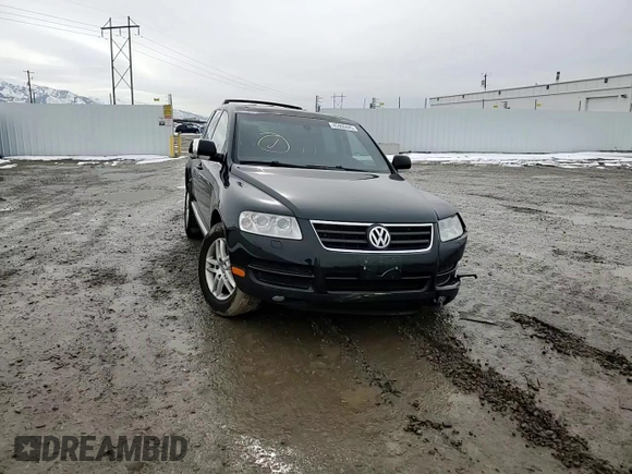 2004 Volkswagen Touareg z VIN WVGBC77LX4D062055, wystawiony jako Copart lot #45960445 z przebiegiem 201 819 mil mil oraz Szkoda całkowita • Salvage title. Historia ofert i sprzedaży dostępna na DreamBid. Obrazek 10.