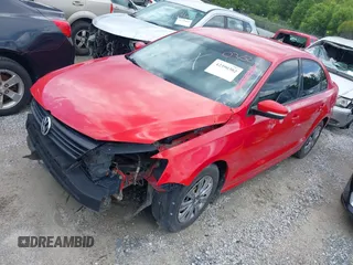 2012 Volkswagen Jetta SE с VIN 3VWDP7AJ6CM086877, выставлен на аукционе IAAI как лот 42390302 с пробегом 189 490 миль миль и . История ставок и продаж доступна на DreamBid. Изображение 2.