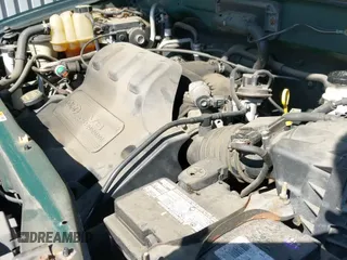 2001 Ford Escape XLT с VIN 1FMCU04161KF64662, выставлен на аукционе IAAI как лот 43318486 с пробегом 152 366 миль миль и . История ставок и продаж доступна на DreamBid. Изображение 12.
