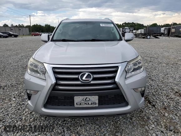 2014 Lexus GX 460 z VIN JTJBM7FX4E5086916, wystawiony jako Copart lot #61660554 z przebiegiem 278 846 mil mil oraz Czysty tytuł • Clean title. Historia ofert i sprzedaży dostępna na DreamBid. Obrazek 5.