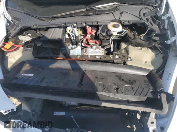 2024 Tesla Model Y Performance with VIN 7SAYGDEF4RF064210, listed as a Copart auction lot 52498805 with 14,318 mi miles and Non Repairable. Bid and sale history available at DreamBid. Image 13.