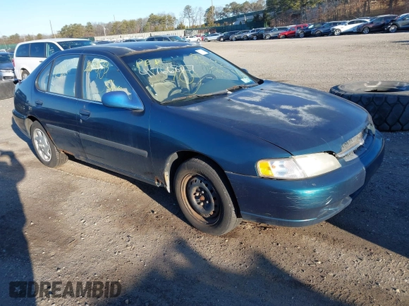 1998 Nissan Altima XE with VIN 1N4DL01D3WC253479, listed as a IAAI auction lot 41766827 with 145,441 mi miles. Bid and sale history available at carsss.com. Image 1.