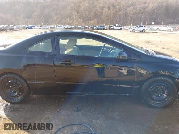 2006 Honda Civic Cpe LX with VIN 2HGFG12666H533716, listed as a IAAI auction lot 41786136 with 215,751 mi miles. Bid and sale history available at carsss.com. Image 13.