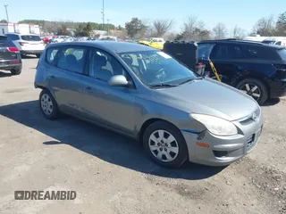 2011 Hyundai Elantra Touring GLS with VIN KMHDB8AE5BU089687, listed as a IAAI auction lot 41868403 with 231,671 mi miles. Bid and sale history available at carsss.com. Image 1.