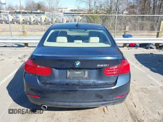 2013 BMW 3 Series 320i with VIN WBA3B1C5XDF461582, listed as a IAAI auction lot 41644855 with 159,363 mi miles. Bid and sale history available at carsss.com. Image 17.