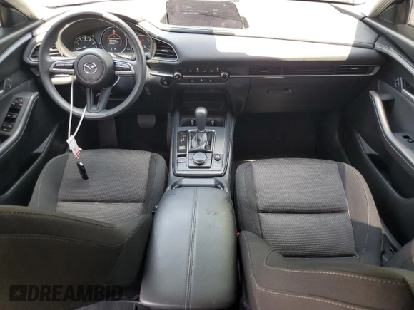 2021 Mazda CX-30 S with VIN 3MVDMBAL6MM263198, listed as a Copart auction lot 61576585 with 37,813 mi miles and Salvage title. Bid and sale history available at DreamBid. Image 8.