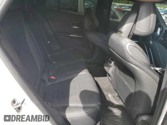 2024 Mercedes-Benz GLC with VIN W1NKJ4HB6RF118284, listed as a Copart auction lot 60476354 with 2,616 mi miles and Salvage Title. Bid and sale history available at carsss.com. Image 11.