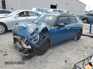 2023 MINI Hardtop 4 Door Cooper Classic with VIN WMW33DK08P2S81940, listed as a Copart auction lot 54293535 with 43,516 mi miles and Salvage Title. Bid and sale history available at DreamBid. Image 1.
