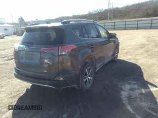 2018 Toyota RAV4 XLE with VIN JTMRFREV9JJ742276, listed as a IAAI auction lot 41855530 with 115,815 mi miles. Bid and sale history available at carsss.com. Image 4.