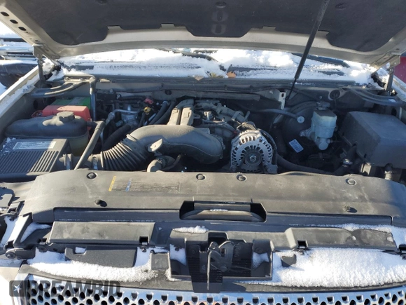 2007 GMC Yukon SLE w/3SA with VIN 1GKFC13C27J297648, listed as a Copart auction lot 44720265 with 133,046 mi miles and Salvage Title. Bid and sale history available at carsss.com. Image 12.
