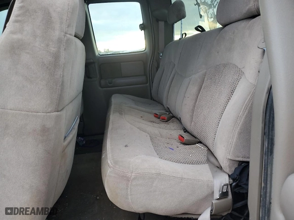 2001 Chevrolet Silverado 1500 LT with VIN 1GCEK19T21E141627, listed as a Copart auction lot 85383004 with 278,374 mi miles and Salvage Title. Bid and sale history available at carsss.com. Image 10.