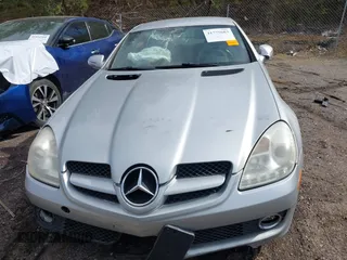 2009 Mercedes-Benz SLK-Class 3.0L with VIN WDBWK54F69F190007, listed as a IAAI auction lot 41775603 with 131,703 mi miles. Bid and sale history available at carsss.com. Image 6.