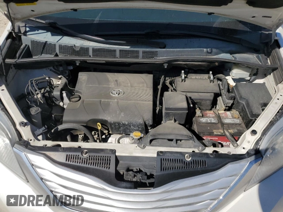 2014 Toyota Sienna XLE with VIN 5TDYK3DCXES470334, listed as a Copart auction lot 49579925 with 146,837 mi miles and Salvage Title. Bid and sale history available at DreamBid. Image 13.