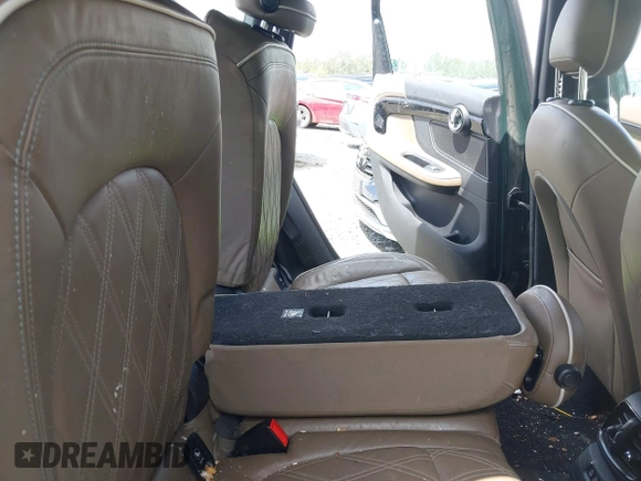 2019 MINI Countryman Cooper S с VIN WMZYT5C53K3J88318, выставлен на аукционе IAAI как лот 42008099 с пробегом 112 263 миль миль и . История ставок и продаж доступна на DreamBid. Изображение 8.
