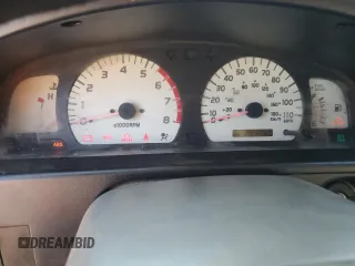 2003 Toyota Tacoma PreRunner z VIN 5TEGM92N23Z227601, wystawiony jako Copart lot #57872175 z przebiegiem 207 051 mil mil oraz Czysty tytuł • Clean title. Historia ofert i sprzedaży dostępna na DreamBid. Obrazek 9.