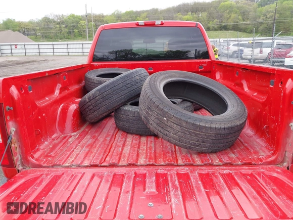 2010 Chevrolet Silverado 1500 LT with VIN 1GCSKSE34AZ201494, listed as a IAAI auction lot 42117833 with 167,573 mi miles and . Bid and sale history available at DreamBid. Image 21.